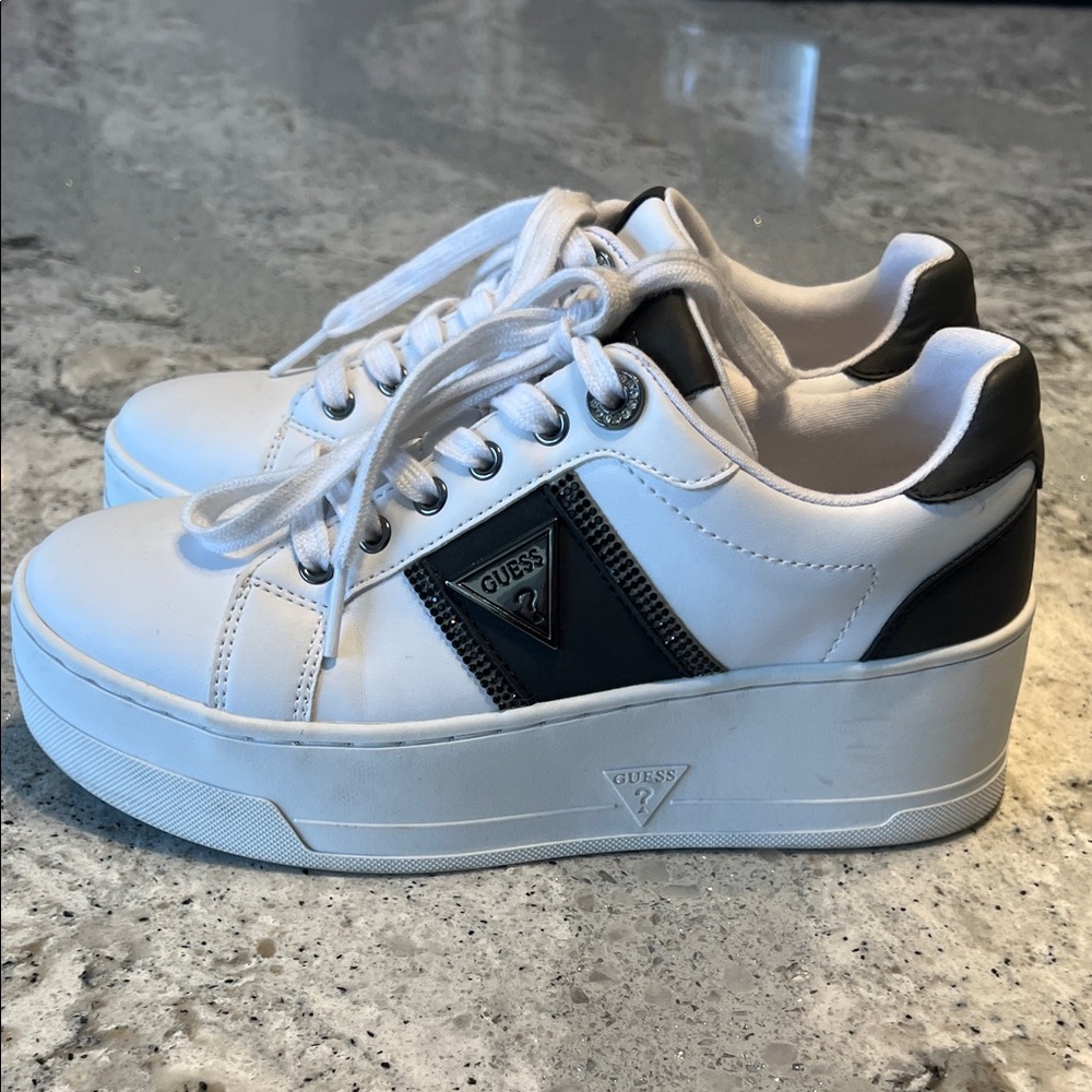 GUESS Sendra White Platform Sneakers - Women’s Size 7 EUC - Picture 6 of 11